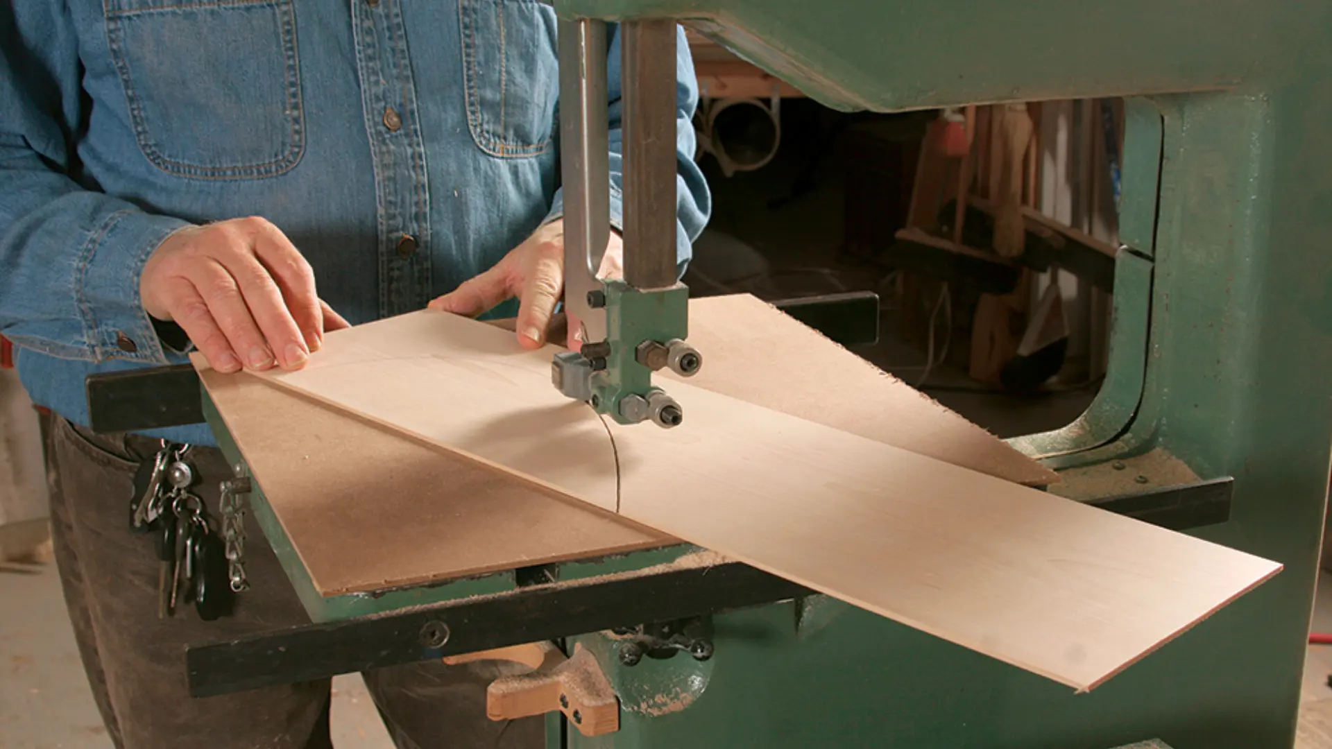 How to Cut Curves with a Bandsaw